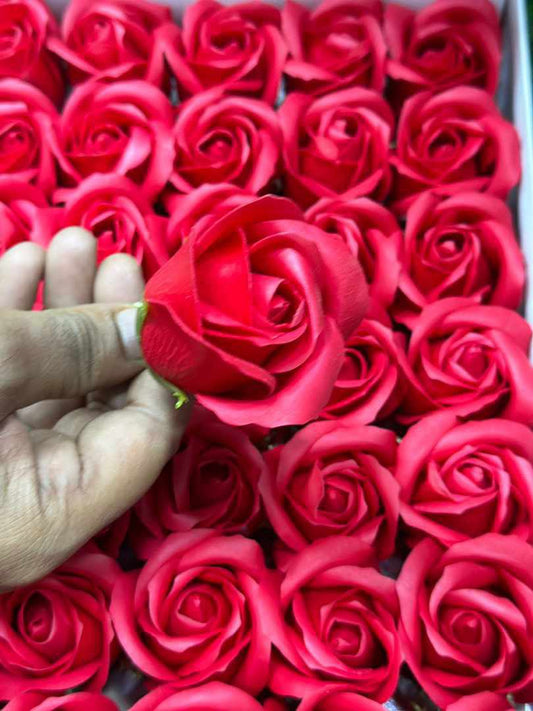IMPORTED SCENTED ROSES FLOWER 50pcs Gift Box Rose Soap Flowers Head Foam Soap Roses in Box