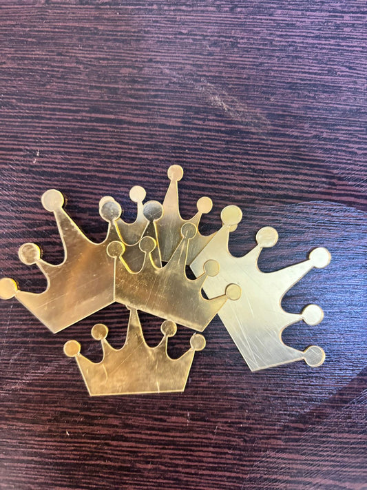 ACRYLIC CUTOUTS CROWN