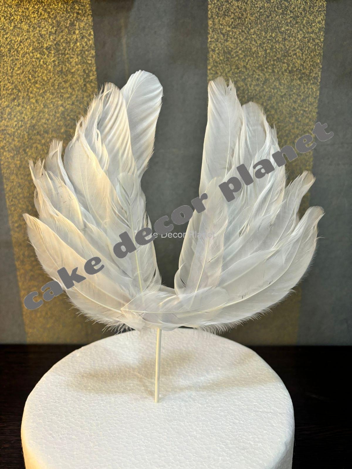 WING FEATHER WHITE